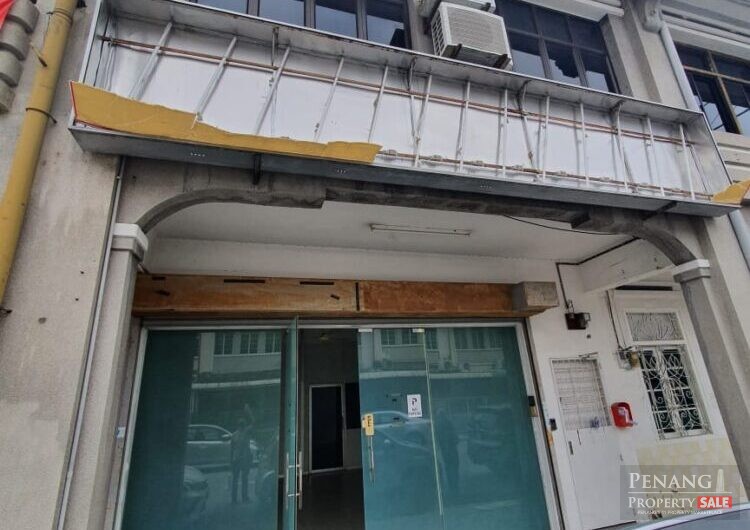 2 storey Shoplot @malacca street for rent today 0174771759